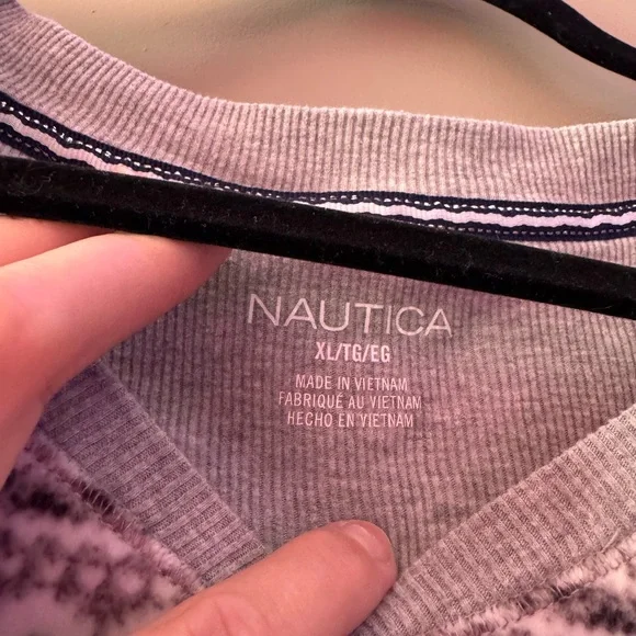 Gray & white fleece long sleeve lounge set with drawstring pants - Picture 5 of 15